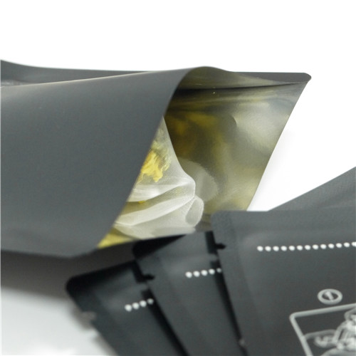 Plastic outer bag3