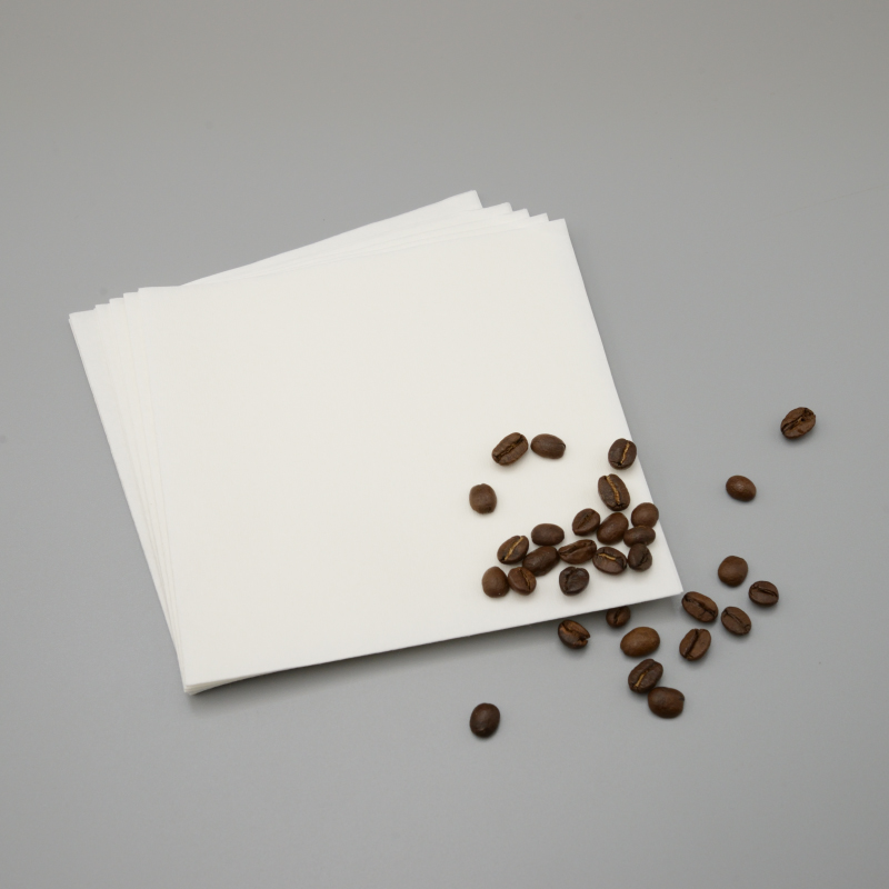 hand coffee filter paper2